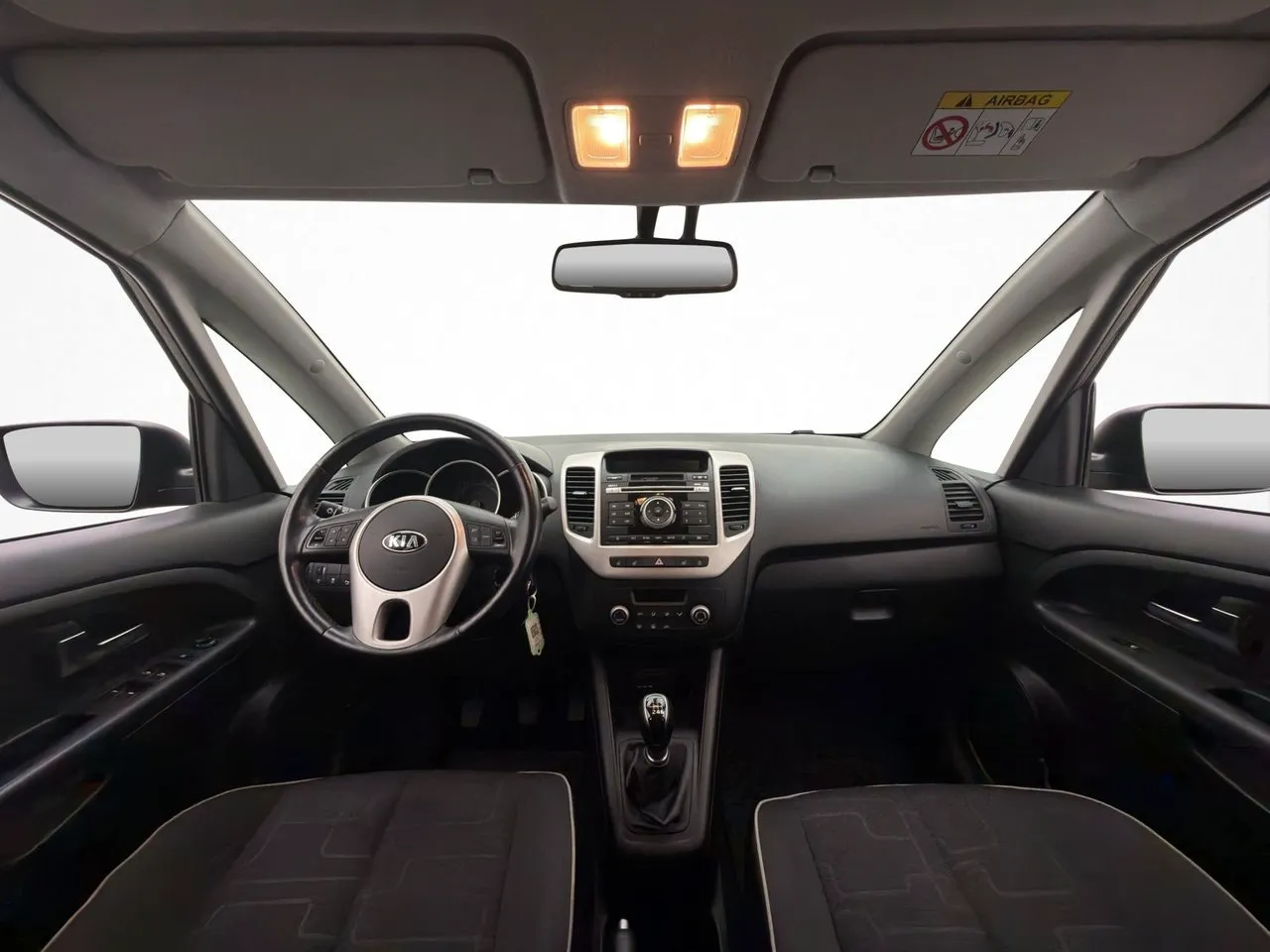 Vehicle image 18