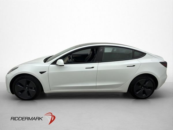 Tesla Model 3 Standard Range Autopilot Svensksåld MOMS - 2021