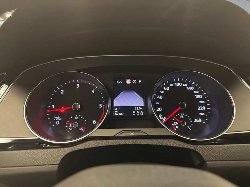 Volkswagen Passat bild 15