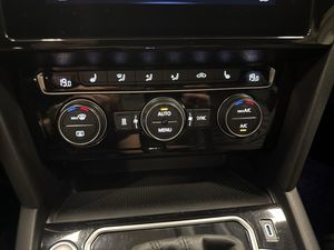 Volkswagen Passat bild 20