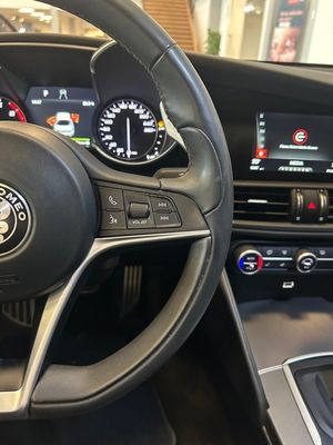 Alfa Romeo Giulia bild 17