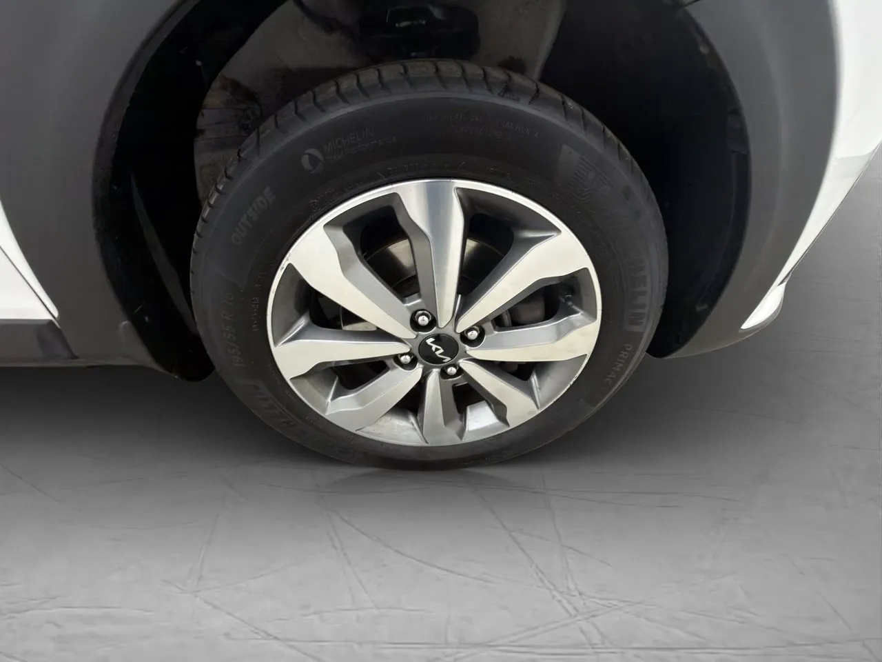 Vehicle image 31