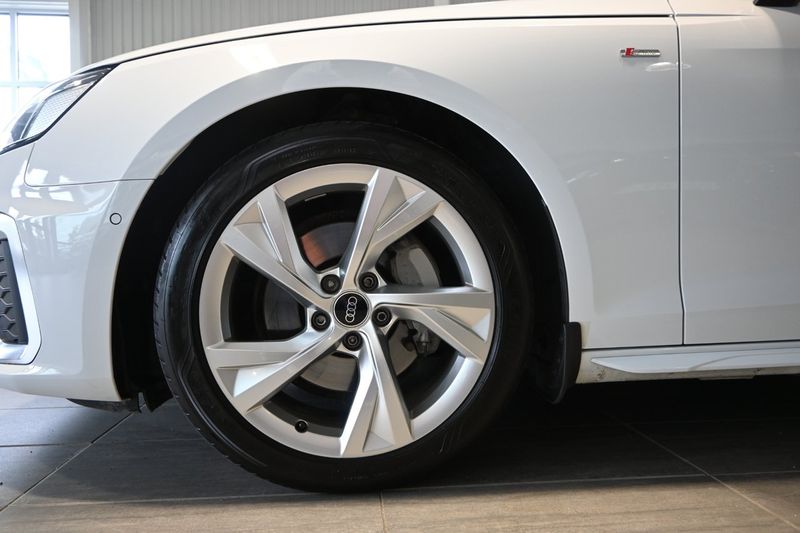 Audi A4 bild 6