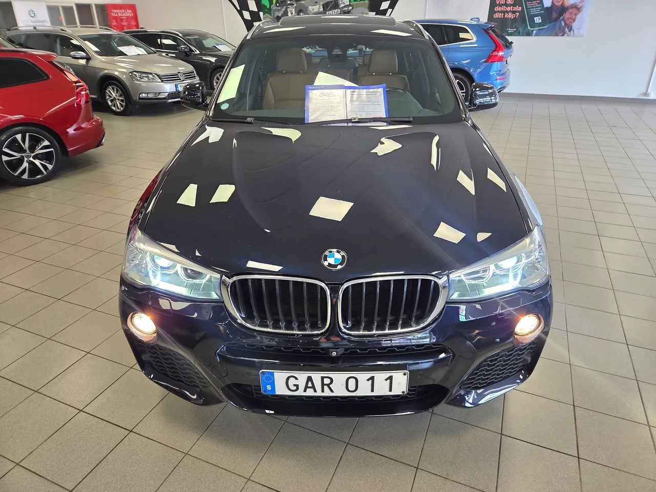 Vehicle image 18