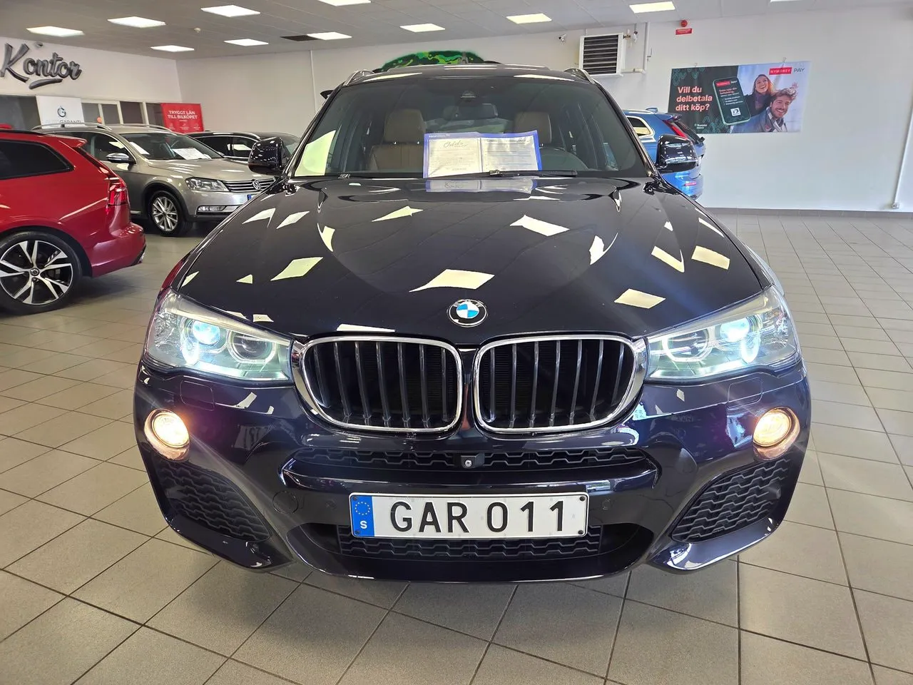 Vehicle image 19