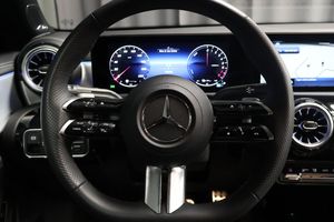 Mercedes CLA250 bild 16