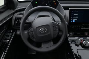 Toyota bZ4X bild 7
