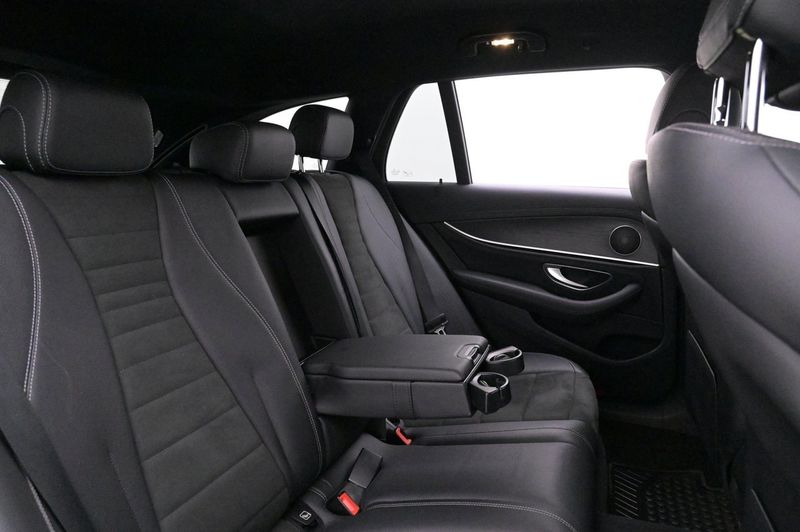 Mercedes E300 bild 19