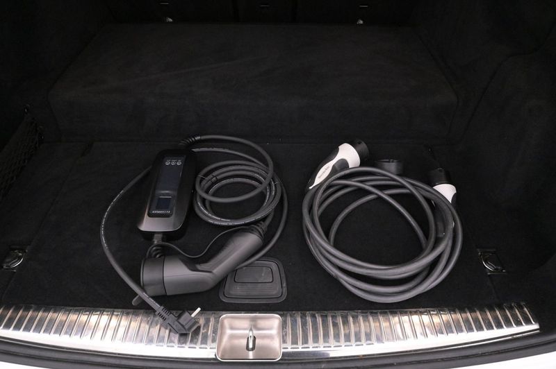 Mercedes E300 bild 22