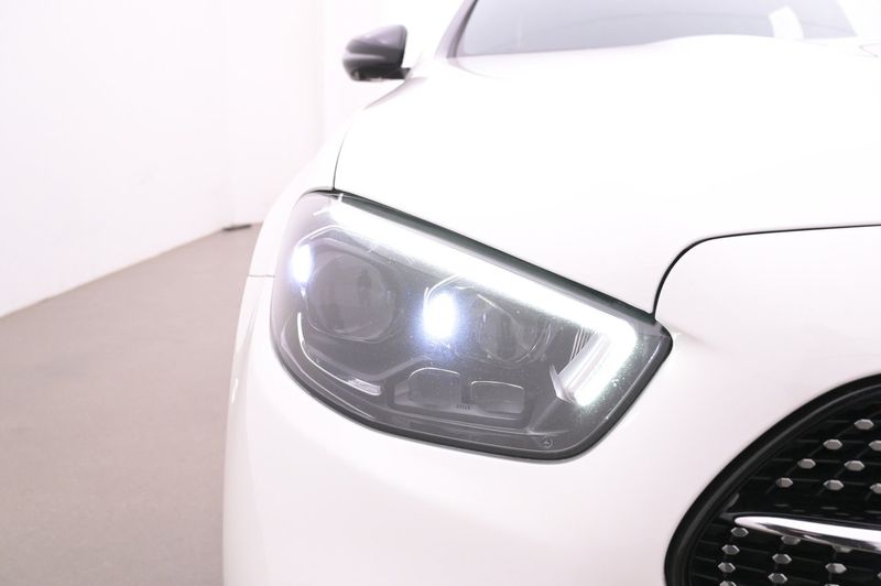 Mercedes E300 bild 25