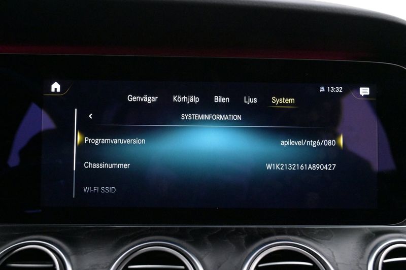 Mercedes E300 bild 16