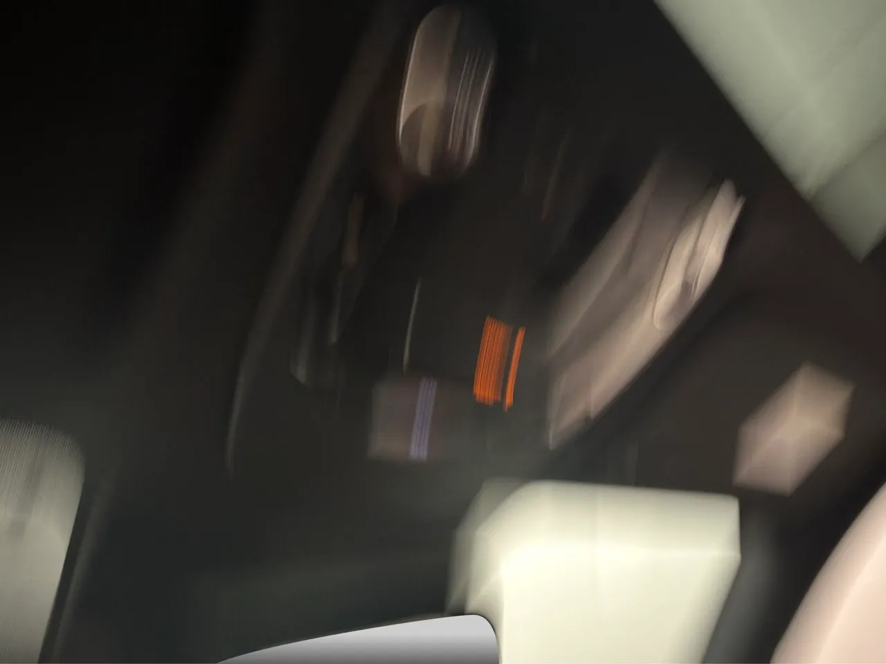 Vehicle image 34
