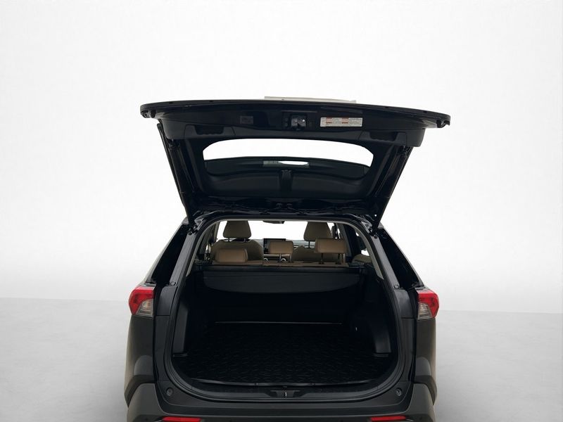Toyota RAV4 bild 32
