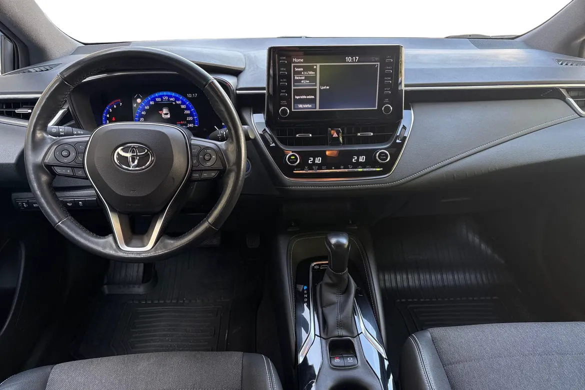 Vehicle image 8