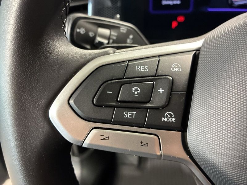 Volkswagen Passat bild 18