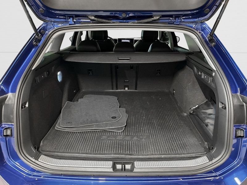 Volkswagen Passat bild 12