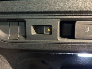 Volkswagen Passat bild 13