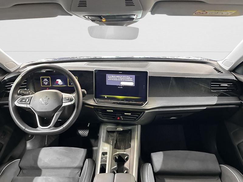 Volkswagen Passat bild 11