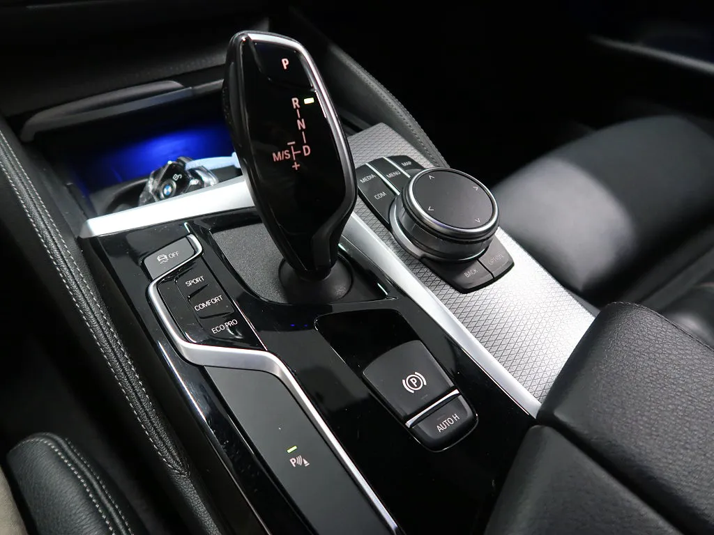 Vehicle image 39