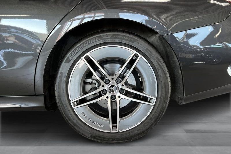 Mercedes E220 bild 18