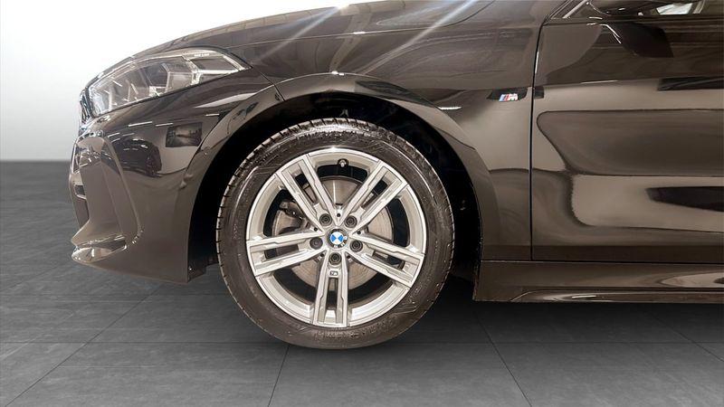 BMW 118 bild 9