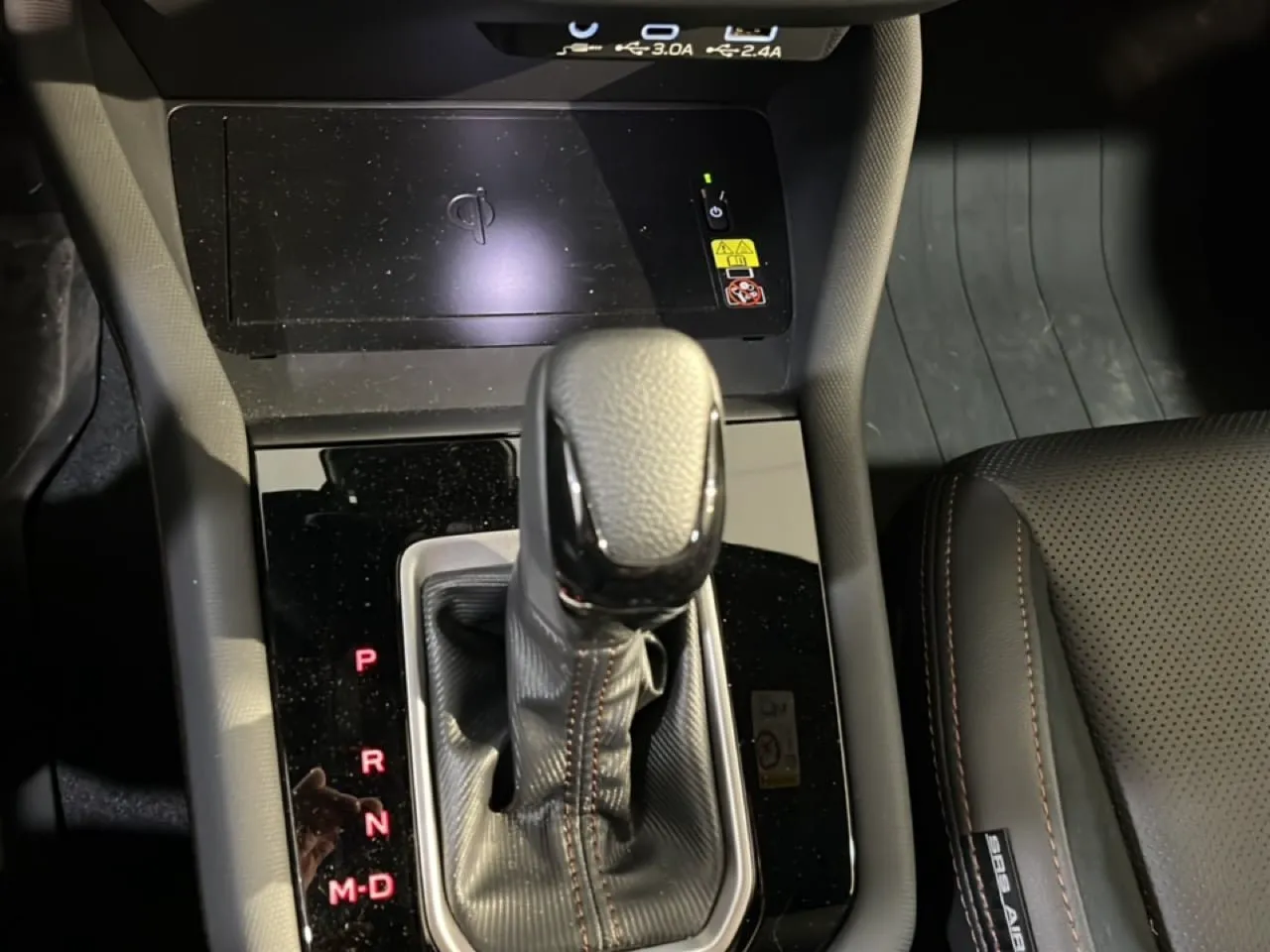 Vehicle image 18