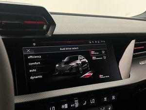 Audi RS3 bild 22