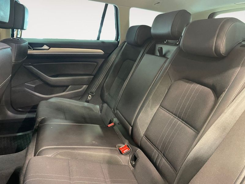 Volkswagen Passat bild 19
