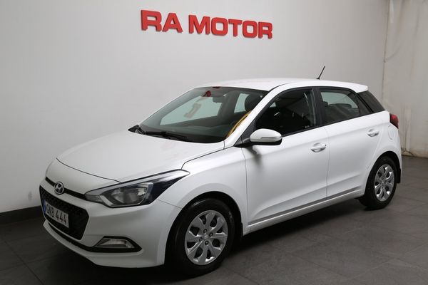 Hyundai i20 1,2 84hk Comfort 5D Rattvärmare | Bluetooth | - 2018