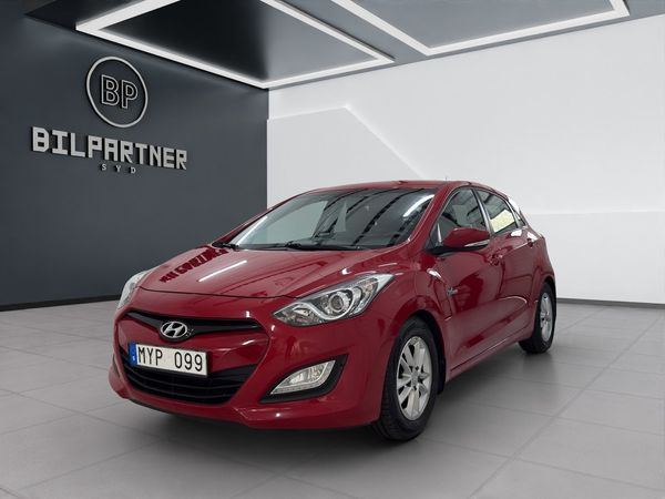 Hyundai i30 5-dörrar 1.6 GDI Business/Ny Servad/ - 2013