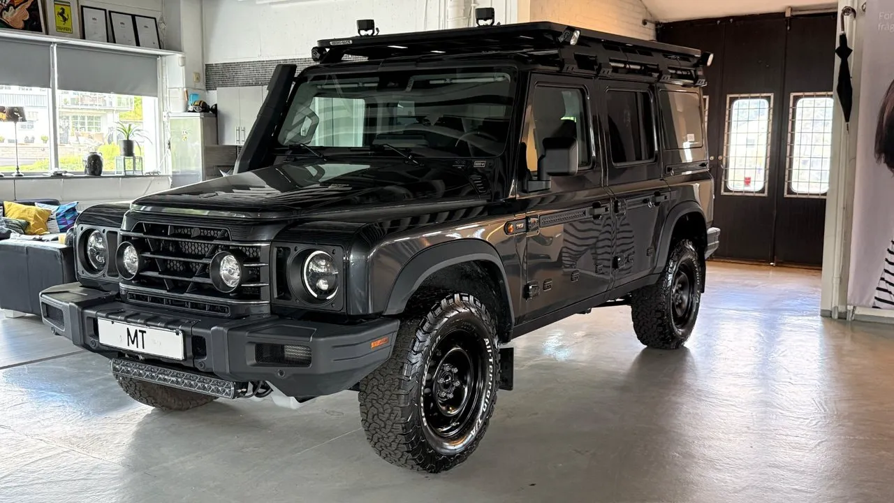 Vehicle image 1