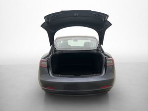 Tesla Model 3 bild 28