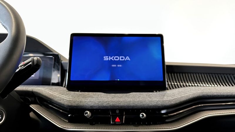 Skoda Superb bild 9