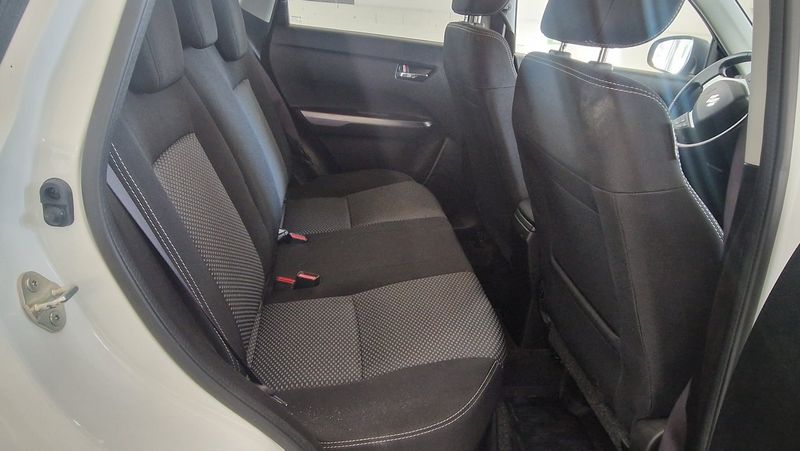 Suzuki Vitara bild 10