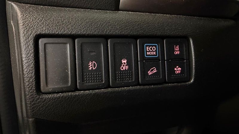 Suzuki Vitara bild 17