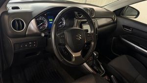 Suzuki Vitara bild 16