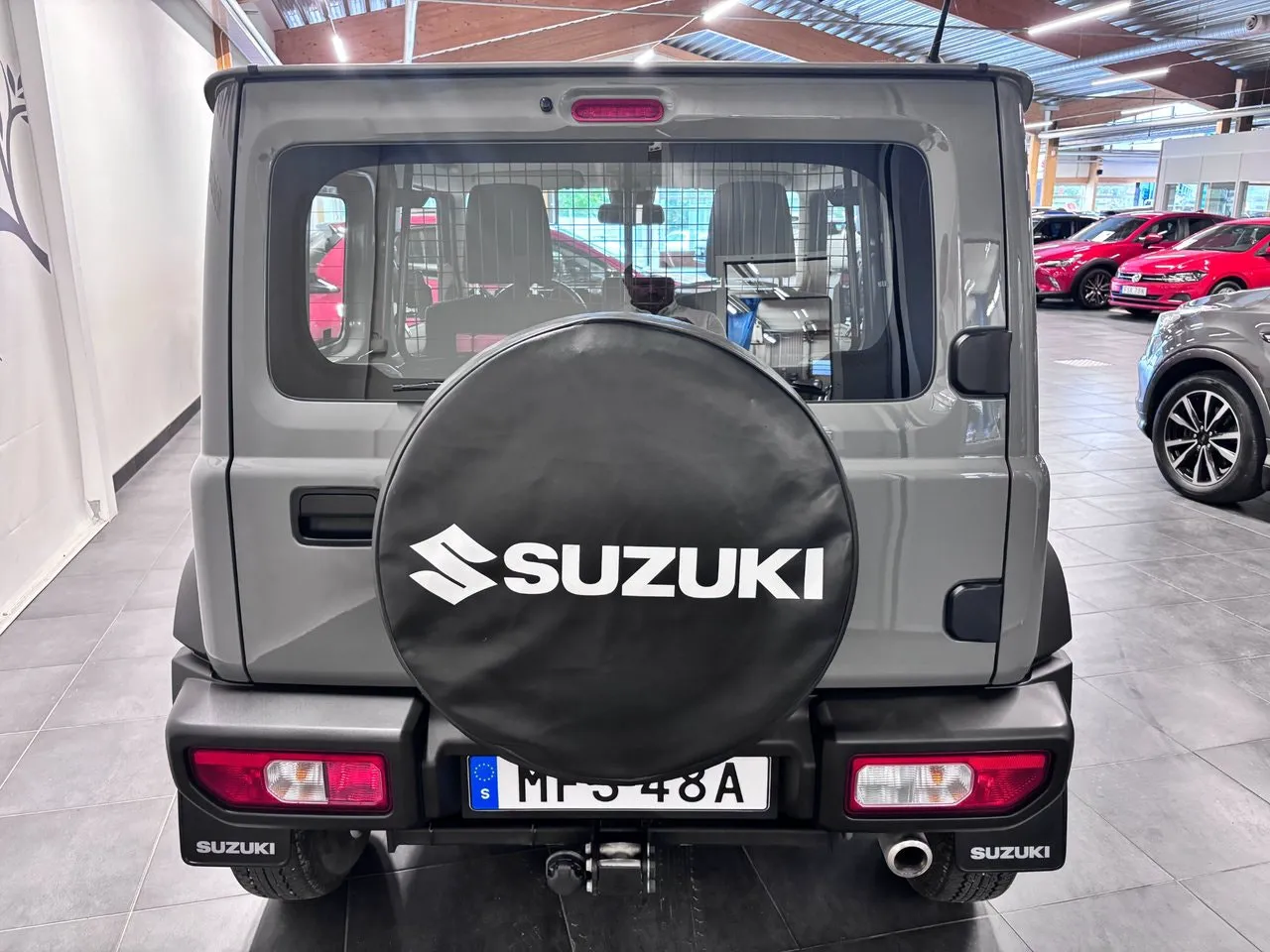 Vehicle image 3