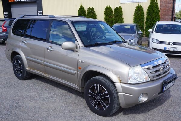 Suzuki Grand Vitara XL-7 5-seater 2.7 V6 4WD Drag - 2005