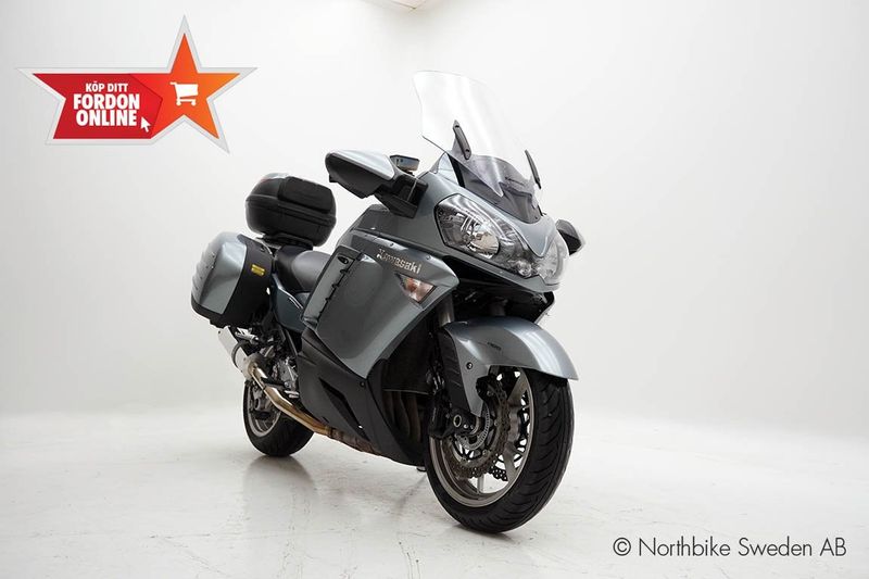 Kawasaki GTR bild 3