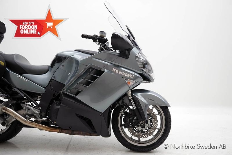 Kawasaki GTR bild 5