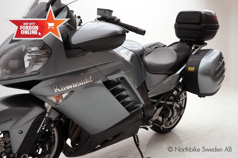 Kawasaki GTR bild 8