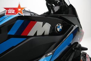 BMW M 1000 XR bild 22
