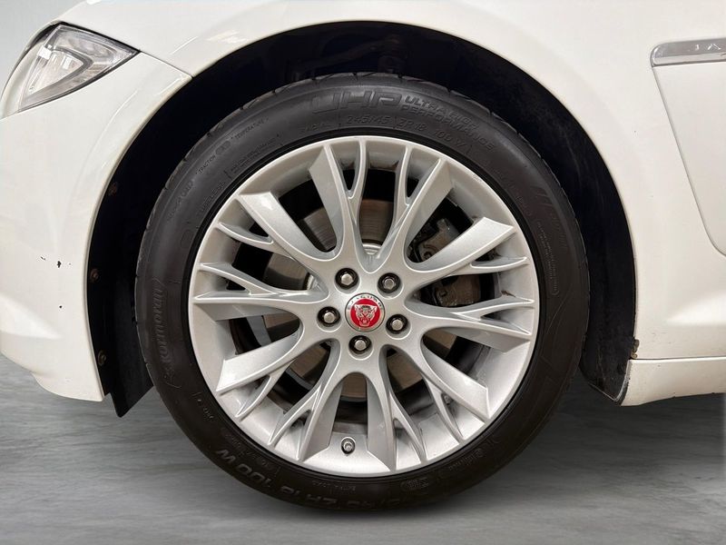 Jaguar XF bild 30