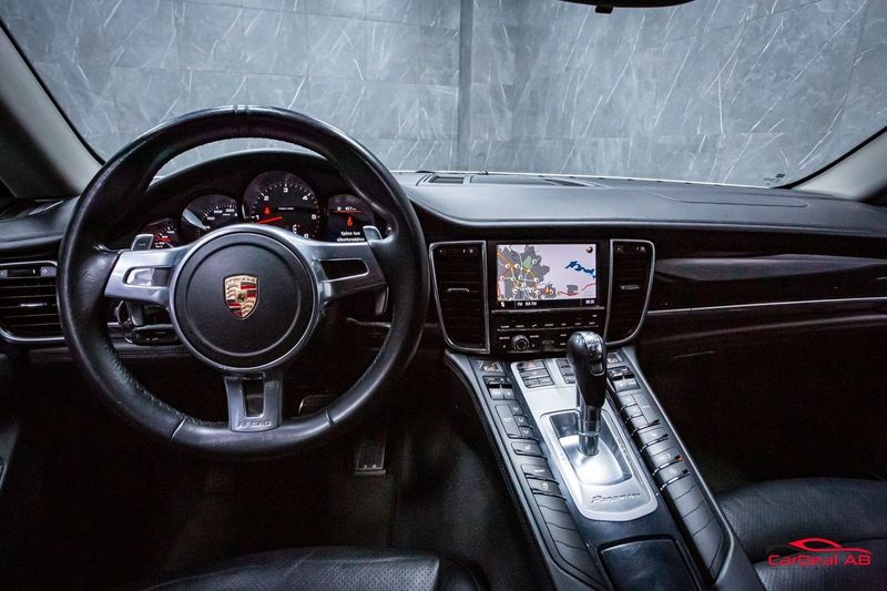 Porsche Panamera bild 13