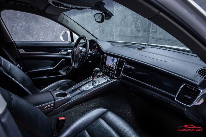 Porsche Panamera bild 16
