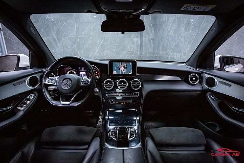 Mercedes GLC220 bild 14