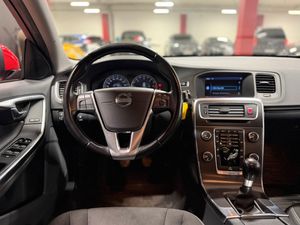 Volvo V60 bild 14