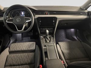 Volkswagen Passat bild 11