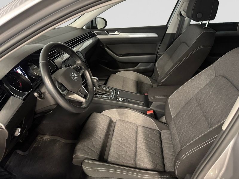 Volkswagen Passat bild 10