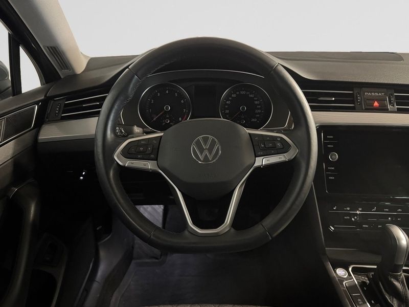 Volkswagen Passat bild 13